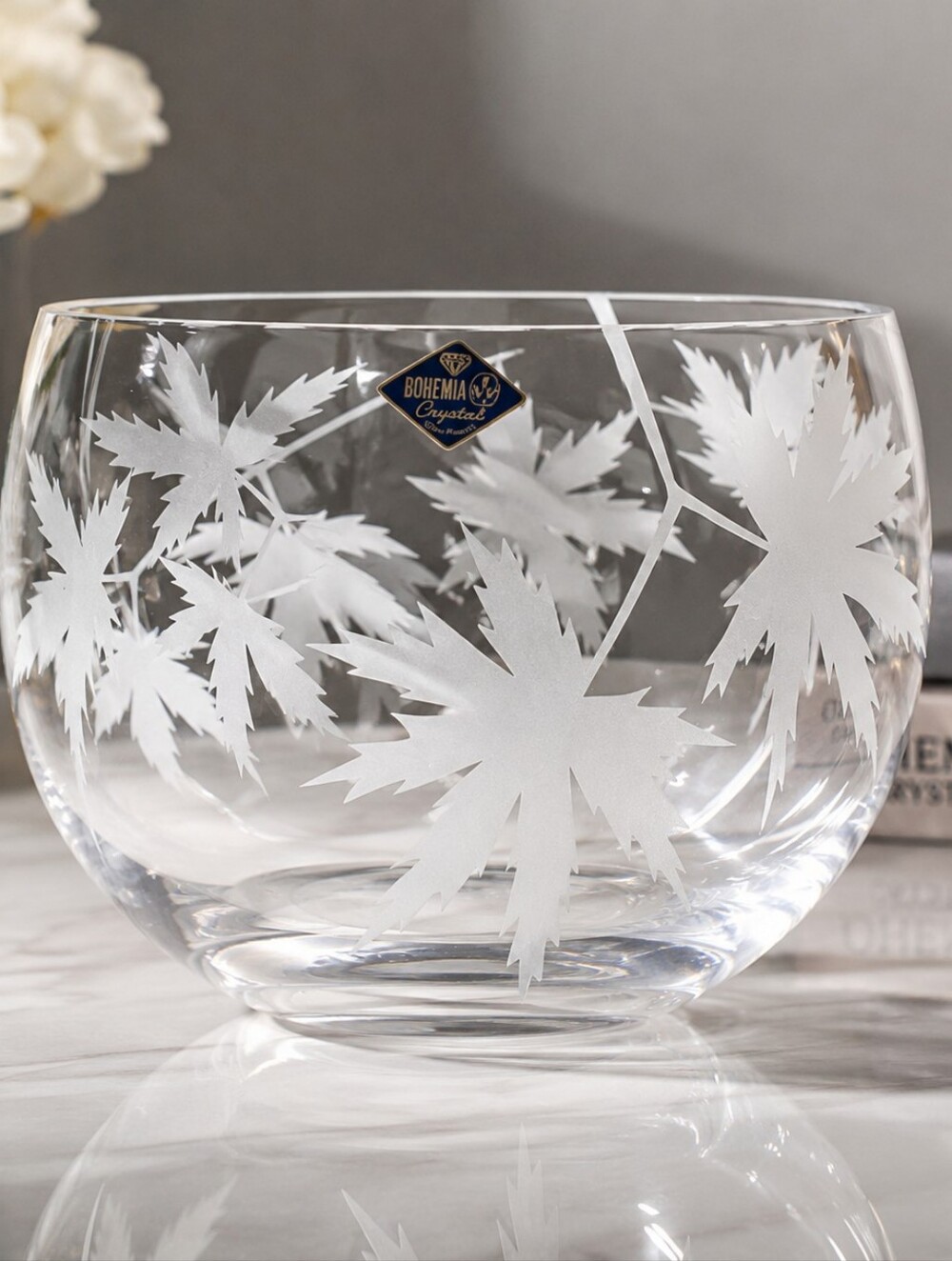 New Bohemia Crystal Bowl 8" and 200 mm  Leaf Motif